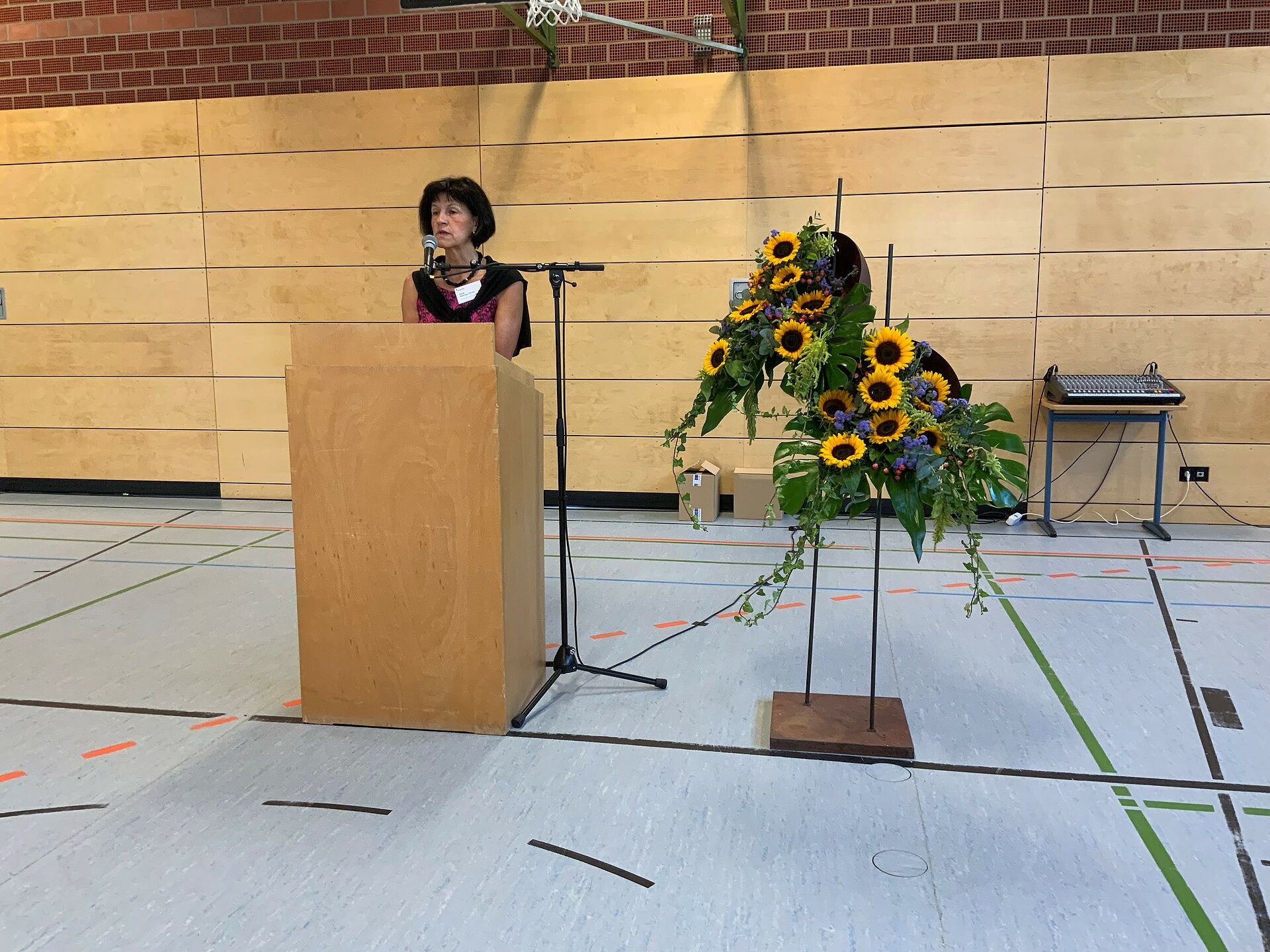 Ansprache zur Begrüßung der Fünftklässer*innen von Schulleiterin Seitzinger-Bürkel