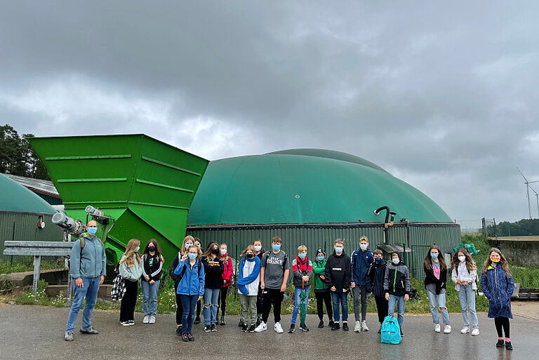 Besuch bei der Biogasanlage in Reuth