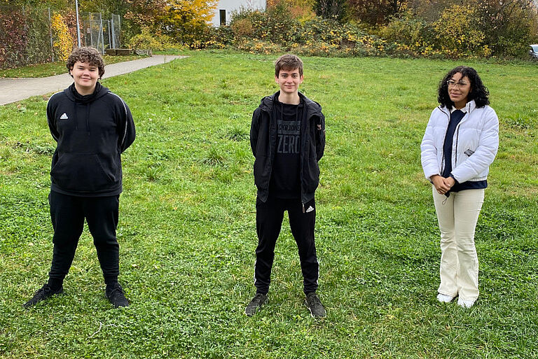 Fabian Lieret, Elia Schmidt, Joleen Henderson Fabian Lieret, Elia Schmidt, Joleen Henderson