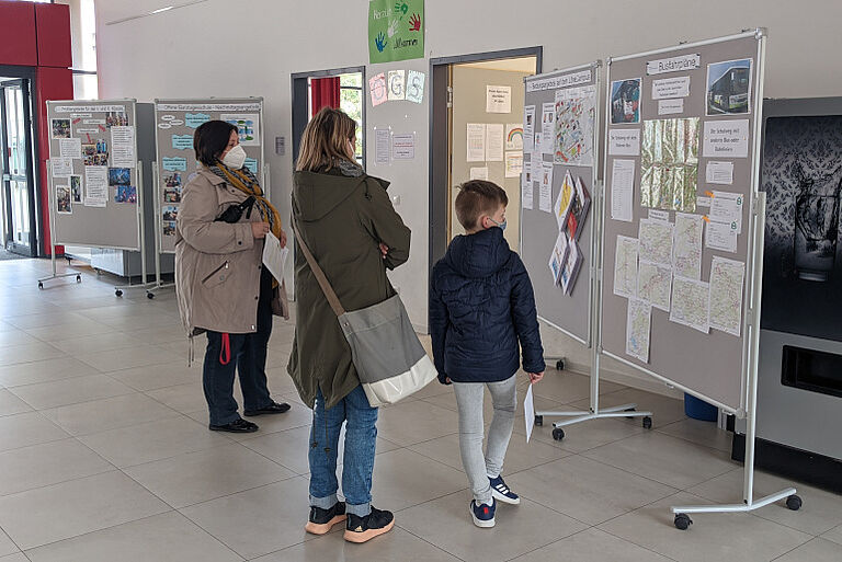 Individuelle Schulhausführung Individuelle Schulhausführung